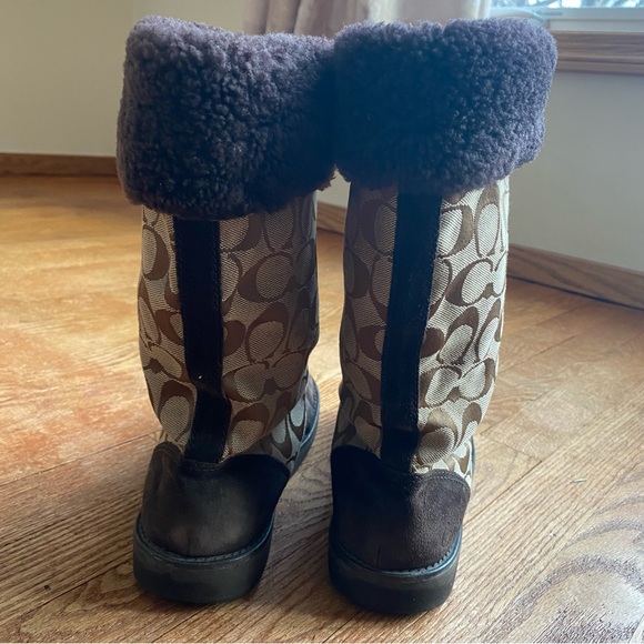 COACH Kally monogram Boots size 7 - Picture 2 of 9